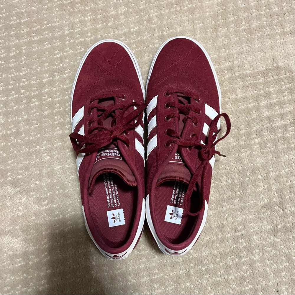 Adidas Shoes, sz 9.5 - Picture 5 of 5